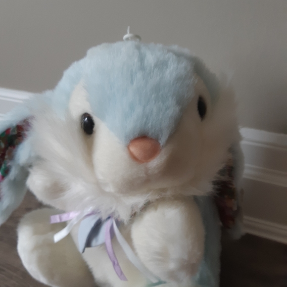 Vintage soft stuffie and plush bunny. Blue White. Cute Face. - Picture 6 of 6